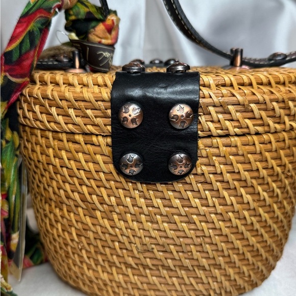 Patricia Nash Tan Woven Mini Bag with Black Accents - Picture 2 of 9